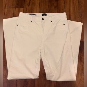 Talbots size 6 straight leg cream pants